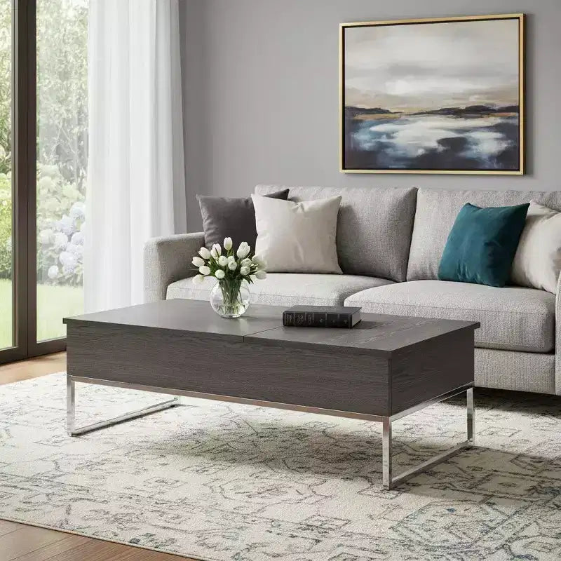 47 Couchtisch mit grauem und silbernem Holzgestell und hochklappbarer Tischplatte