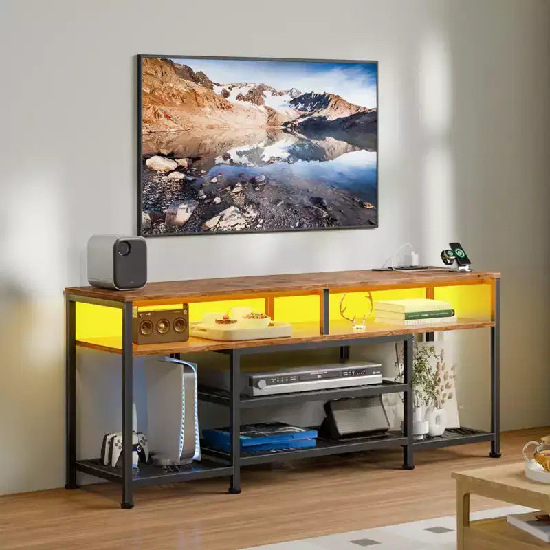 Mueble para TV marrón de 55 Inch con estación de carga y luces LED, centro de entretenimiento para televisores de hasta 60 Inch, consola multimedia con estantes de almacenamiento para sala de estar o dormitorio