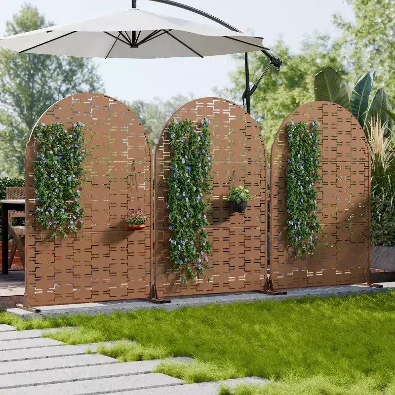 Paravent d’intimité extérieur en métal, arqué, autoportant, de 72H x 47W, panneaux de clôture gris clair/marron pour jardin, patio, terrasse et cour
